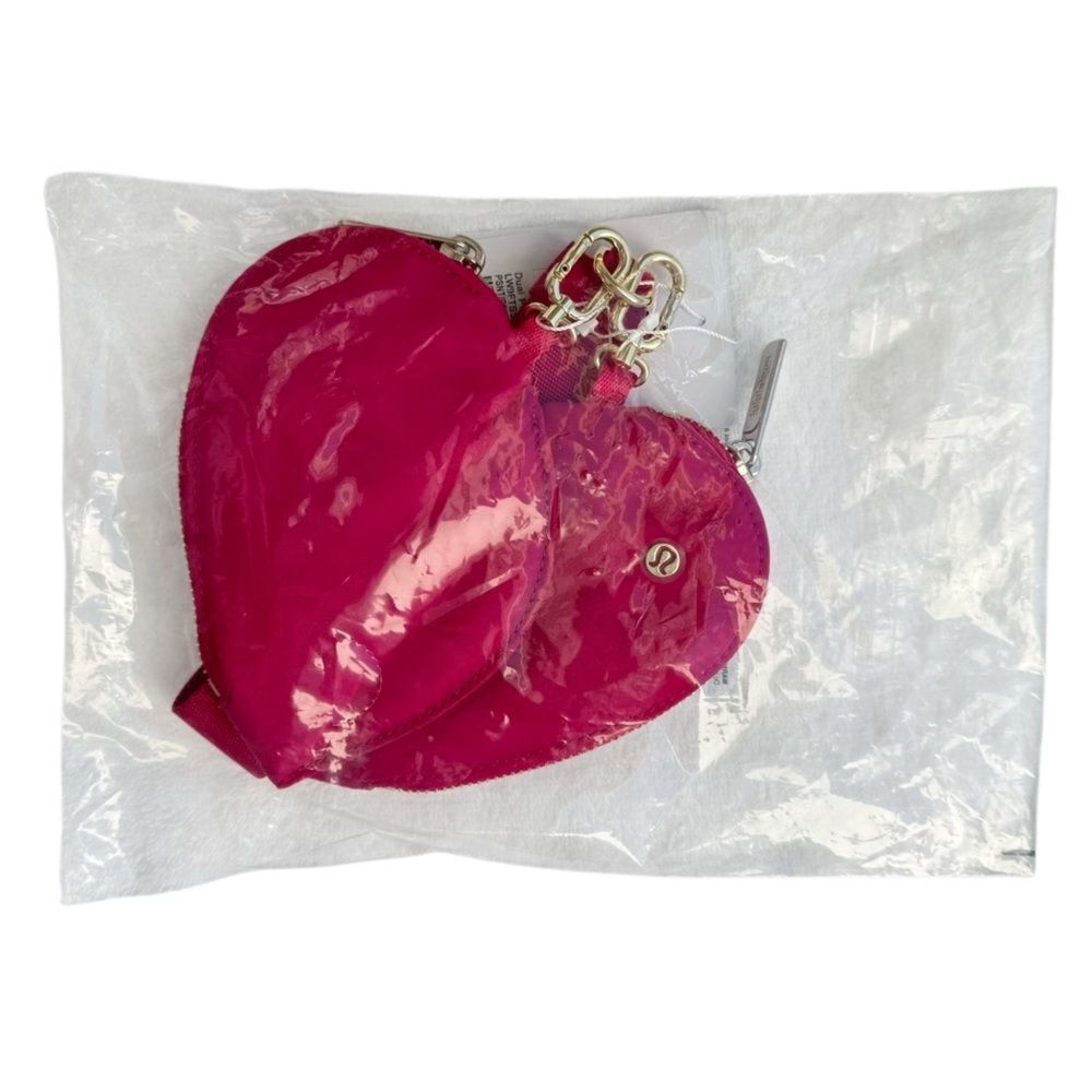 Lululemon Dual Pouch Wristlet Heart Passionate / Passionate / Gold - Picture 8 of 9